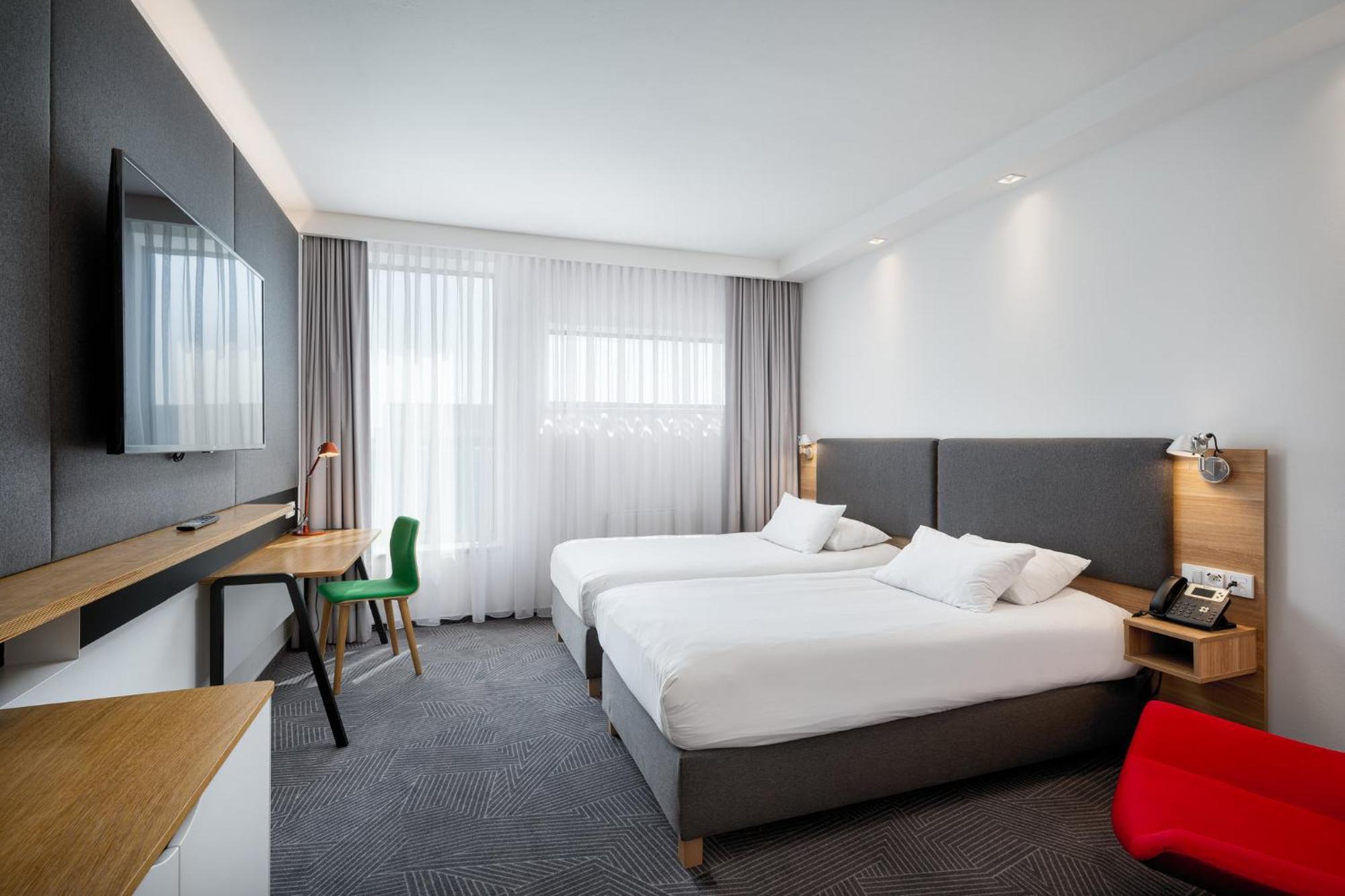 Airport By Ihg 4* Prag