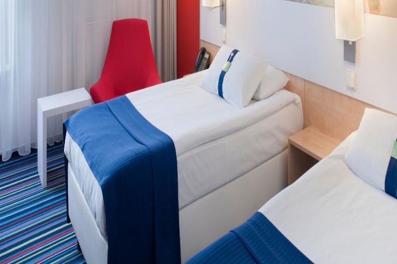 Airport By Ihg Hotell Prag